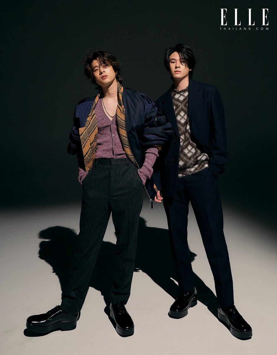 #ELLEAugust2021 "ปอร์เช่ ศิวกร" และ "แจ๊คกี้ จักริน" ในวันที่ศิลปินขยับไปจับงานเบื้องหลังและใช้เสียงในทางอื่นนอกเหนือจากเสียงของดนตรี สามารถติดตามอ่านบทสัมภาษณ์ของพวกเขาได้ในนิตยสารแอล ฉบับสิงหาคมนี้

#ELLExPorscheJackie #XXSIVK #JackieJackrin #TRINITY_TNT #PORSCHExJACKIE