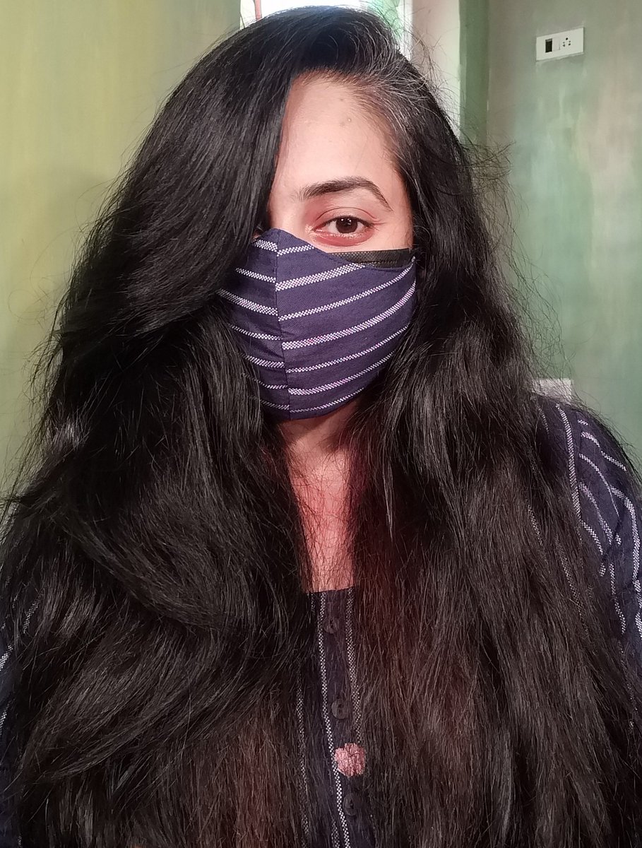 lady_gabbar's tweet image. I got two dresses altered yesterday and the tailor bhaiya made me matching masks for both 🥺 #doublemaskup