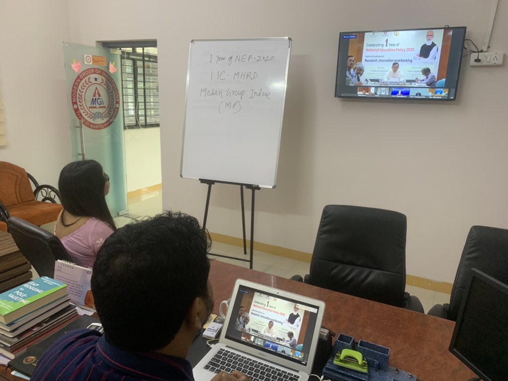 Mips2021's tweet photo. Group Director MIPS Indore @drpunitofficial Attending ‘National Webinar on Research, Innovation and Ranking’ (Celebrating 1 Year of National Edication Policy-2020)
 @Mips2021  @AICTE_INDIA  @MIC_Hackathons @ANI @drpunitofficial @adsahasrabudhe @mhrd_innovation @dpradhanbjp https://t.co/ISFlU0fwSQ