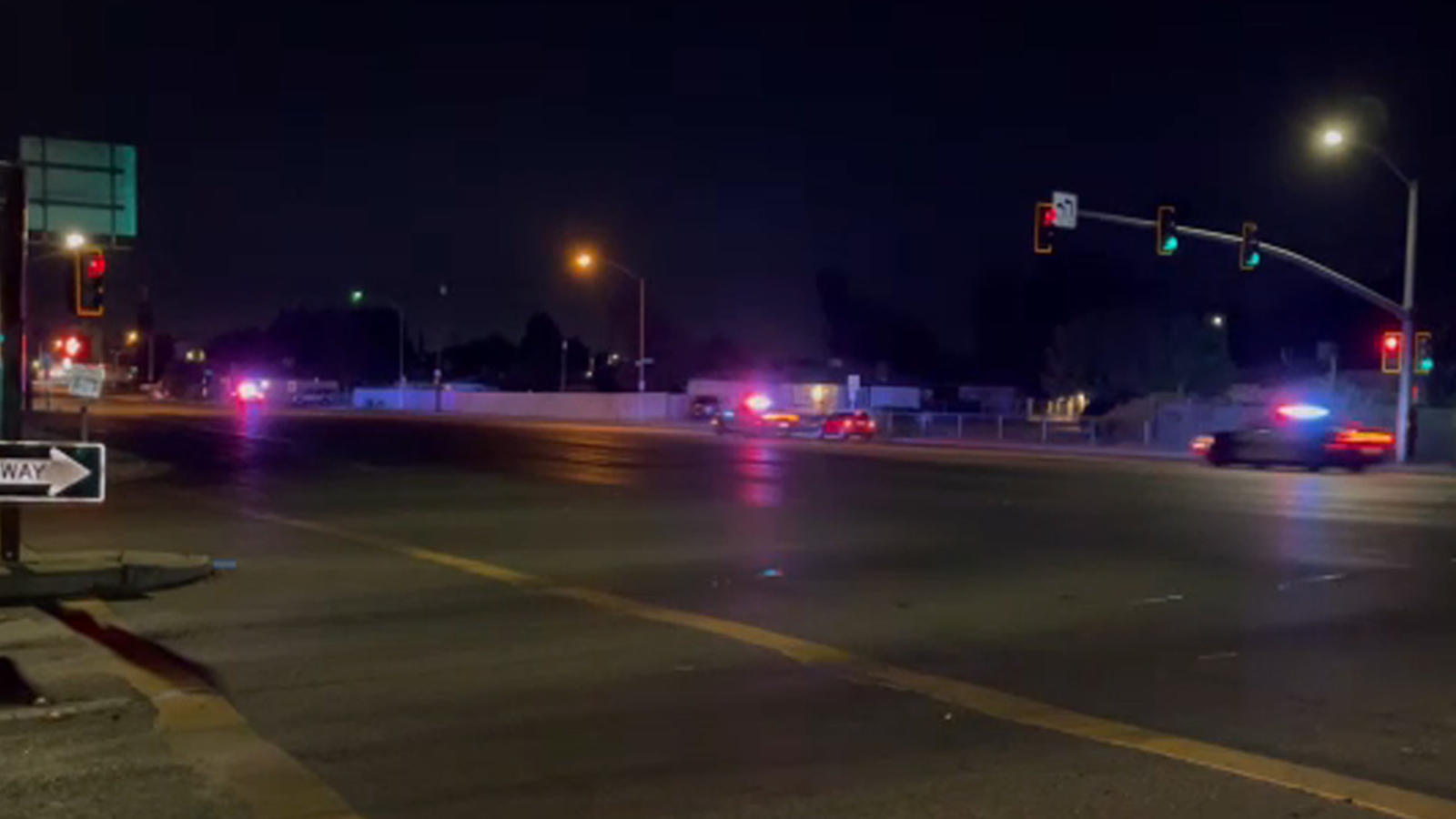 Abc30 Fresno On Twitter Authorities Are Searching For A Driver Who Sped Through Clovis And Parts Of Fresno With Officers Close Behind Overnight Https T Co Sdd5g2nn47 Https T Co Bihcvad6f0