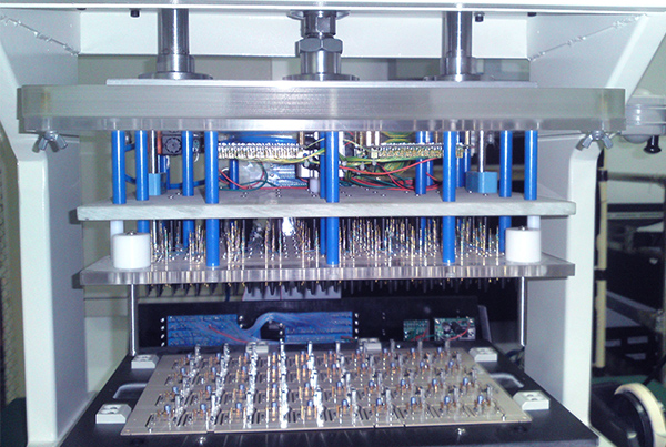 RigaoE's tweet image. Rigao Electronics offers function test service with our turnkey electronics manufacturing services for PCB assembly, these services include Functional Circuit Test (FCT) and In Circuit Test (ICT) use pcba tools after PCB assembled.

Visit here rigao-pcba.com/function-test/…

#pcbatest