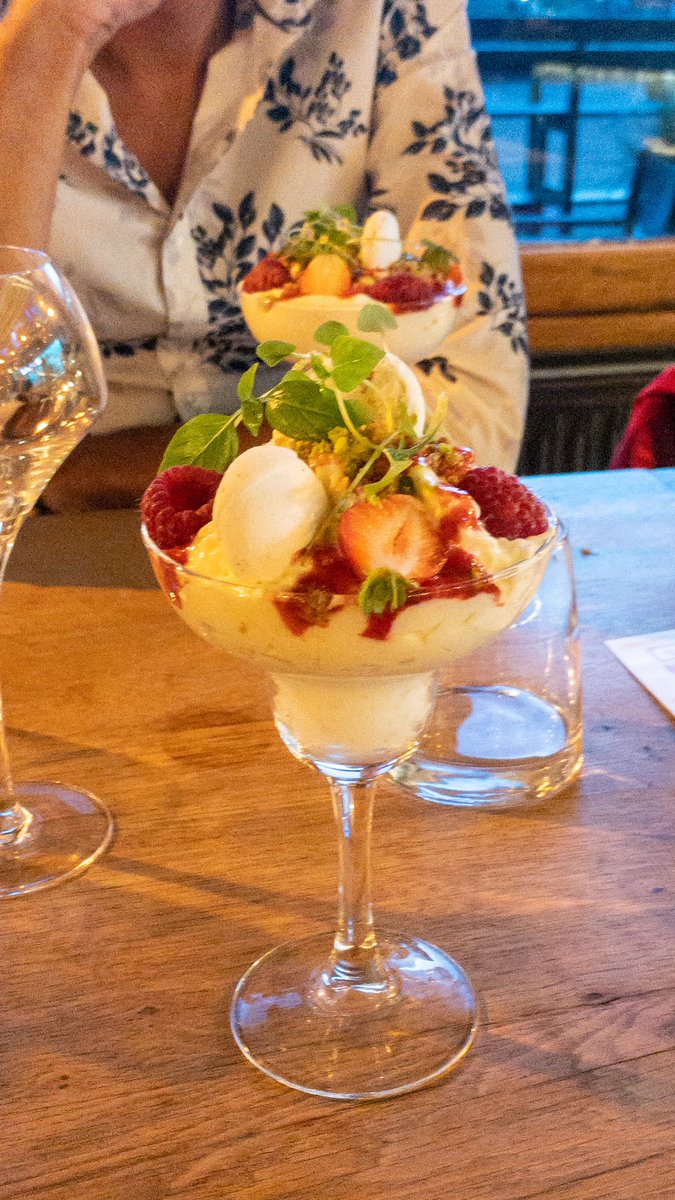 justine_maison's tweet photo. Food testing at L’avantage Restaurant. I can’t wait to offer this menu to my clients 🥂
#events #businessevent #corporate #business #seminar https://t.co/e4Eoc2jR6W