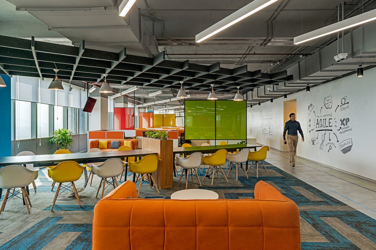 JTCPLDesigns's tweet image. A fun, millennial-oriented workspace for blue-blooded Axis Bank, India in Mumbai.

#JTCPLDesigns_HTSInteriors  #Design #JTCPLDesigns #Indianarchitects #officedesign