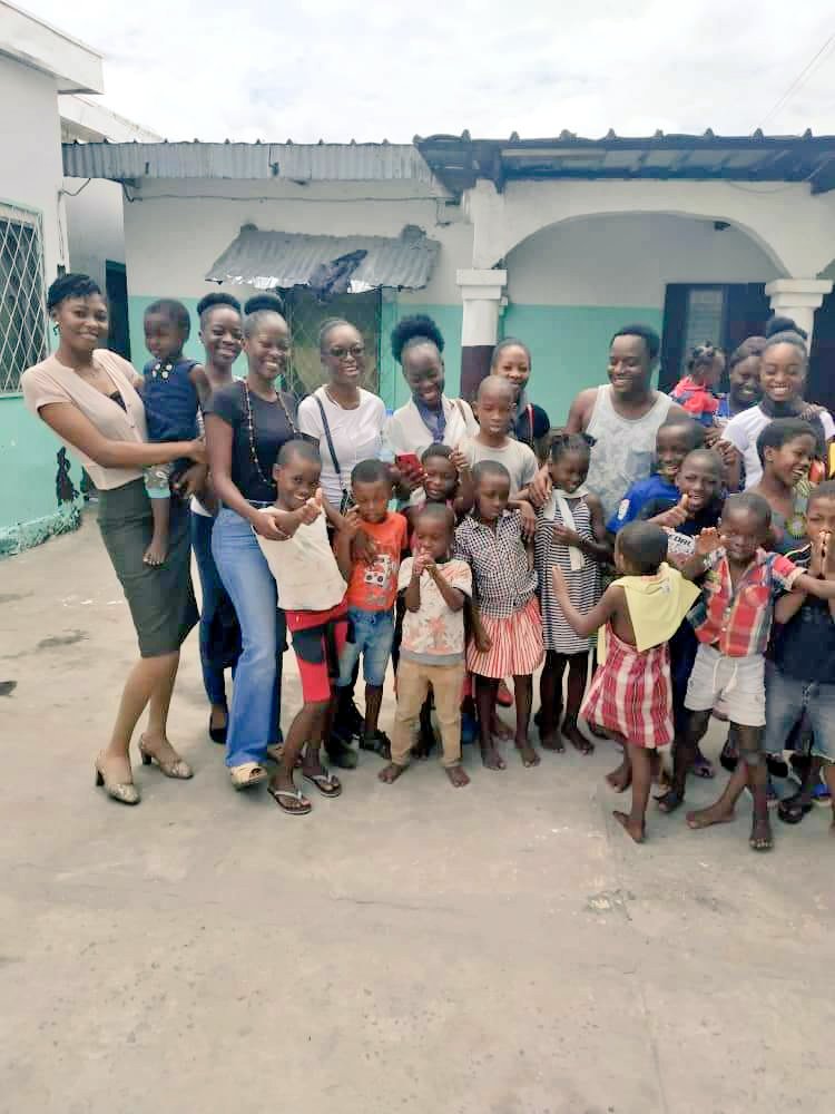 congo_cap's tweet photo. Orphelinat Duhamel et Simone. Quartier NKombo 🇨🇬 Brazzaville.
#ChezMoiAuCongo #aidonslesorphelins #soungabanabitike https://t.co/vORbpC2dLX