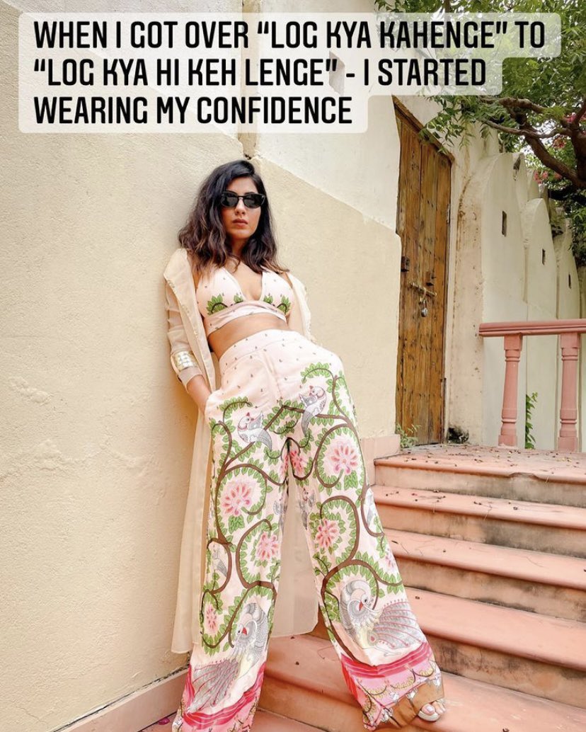 Life Mantra- 'Always live your life to the fullest and never let people get inside your head.'
@diapers_and_lipsticks more power to you for always inspiring all of us.💪🏼💕
.
.
.
#lifemantra #fashionmantra #dontlistentohaters #loveyourself #selfacceptance  #socialnestlive