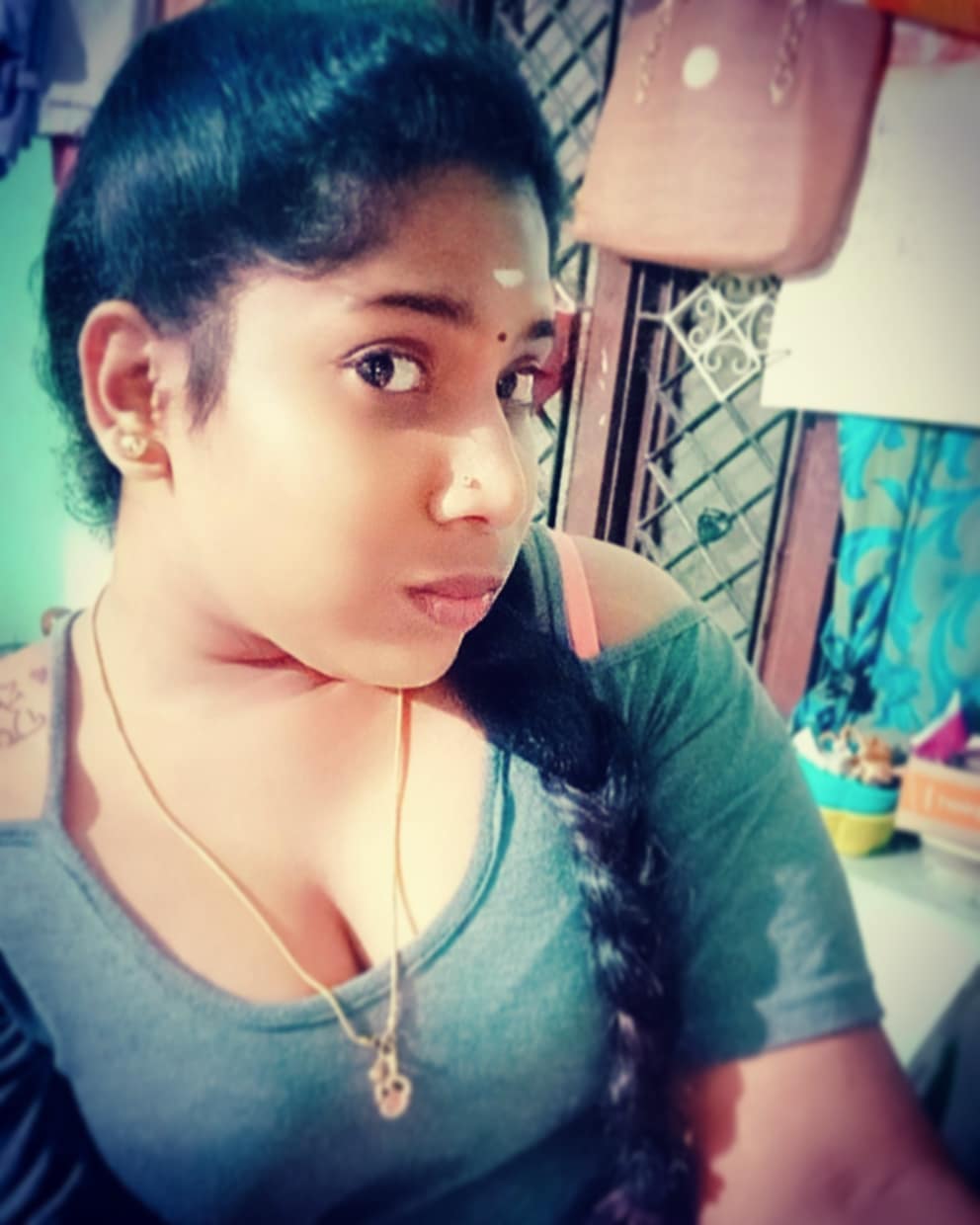 Pooja Tamil Ponnu 40K on X: Am I Cute 😘 @DeepasOfficial @dreamgirlfun  @Riya317449382 @tamildesi96 @Telugu_Saraku4 @Vanshi_2003 @nishama94  @Meena04025141 @Ashnisha5 @DevaRaj75060815 @ChaitaliRoyCho5  t.coX1Vu0aXjv7  X
