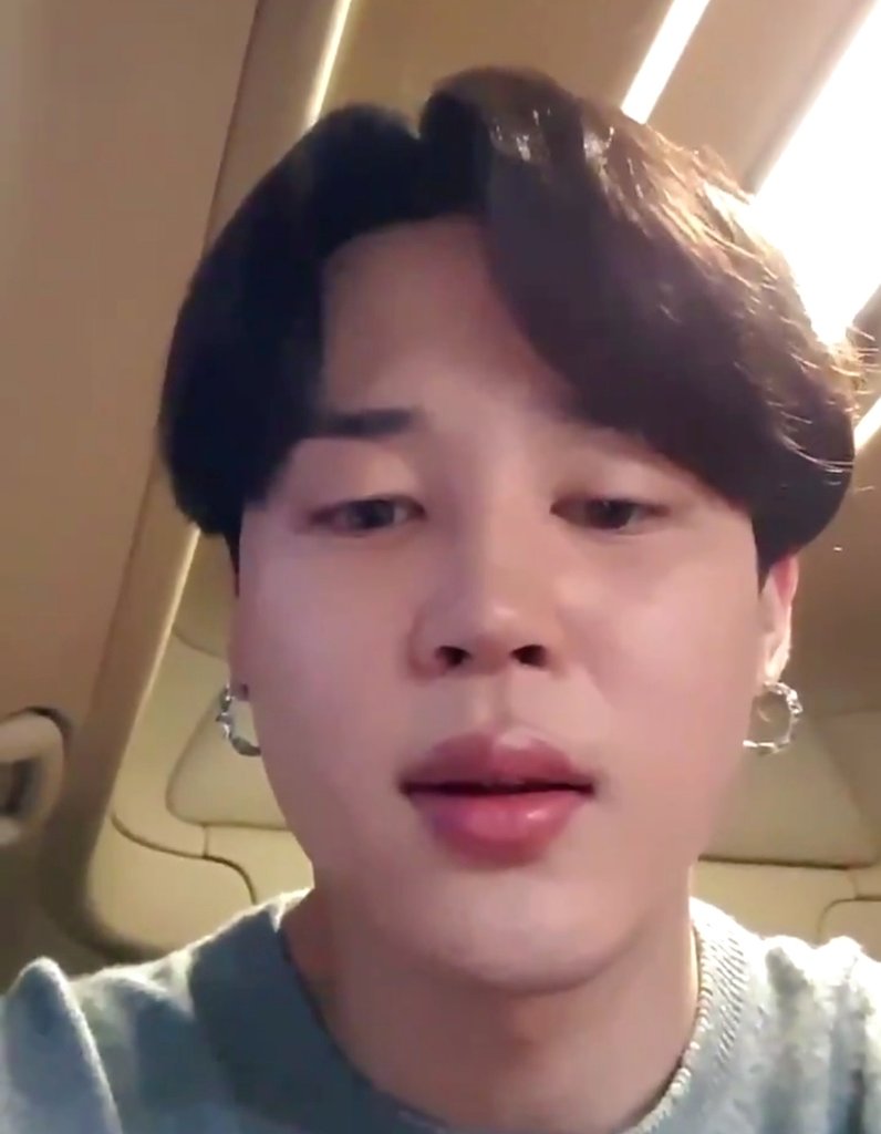 EPICJMN's tweet photo. lips https://t.co/R3wRZoPiJO