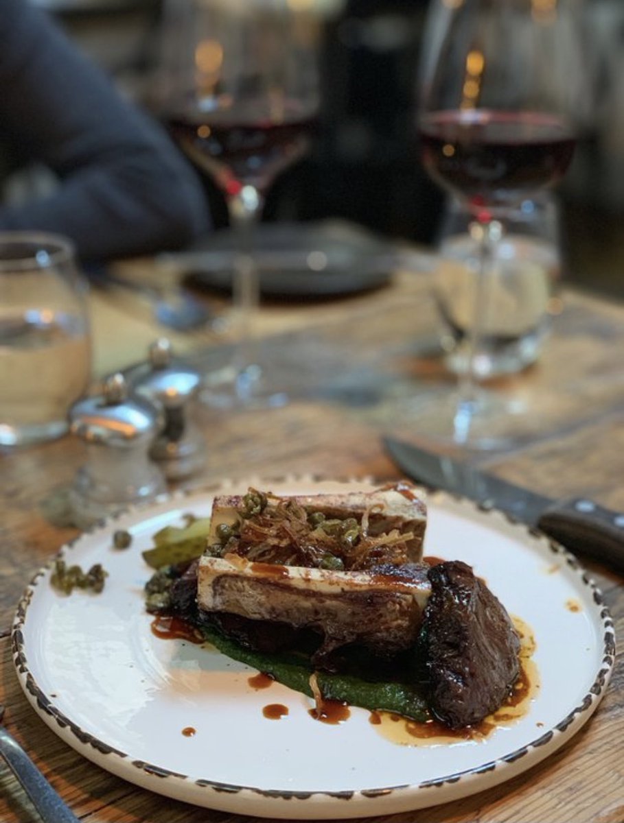 KnifeLondon's tweet photo. Braised Ox Cheek &amp; Bone marrow 

#knifesteakhouse #clapham #localrestaurant #londoneats #londonfoodies #cheflife #londondining #locallove #londonrestaurants #bonemarrow https://t.co/rU8NdF5XRE