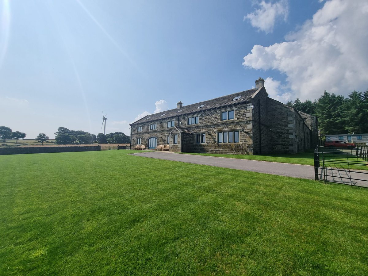 Spicer Manor tweet media