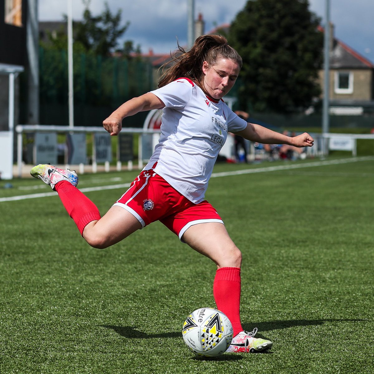 spartansfcwomen's tweet photo. Happy Birthday @sarahclelland97 π₯³ We hope you have a great day ππ»#flyingfullback https://t.co/q6jKgTxGW0