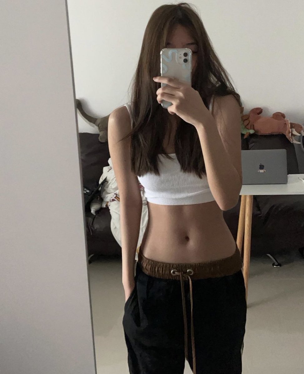 noeysavitta's tweet image. แชร์การดูแลหุ่นฉบับคนไม่ชอบออกกำลังกาย😂 
เราเคยน้ำหนัก 63 ตอนนี้น้ำหนัก 52 
รวบรวมไว้ใน thread นะคะ💗