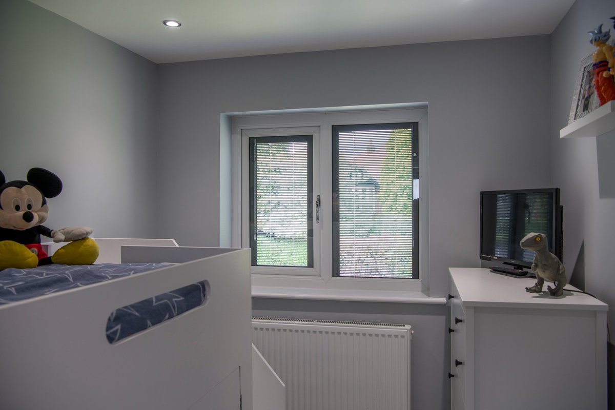 MorleyGlassGlaz's tweet photo. Along with our popular manual Sliding Venetian and Cord control system we now offer the SV+, an #integralblind providing perfect symmetry for every application.
Shop our symmetrical #uniblind - https://t.co/v9sgFd3FL4 https://t.co/Bf1Rg82hzn