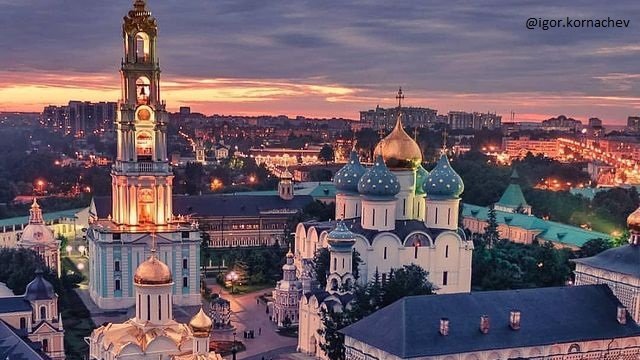 Russia's tweet photo. #OTD in 1337 St.Sergius of #Radonezh founded a church that was destined to become the spiritual centre of Russia - the #TrinityLavra.
☝️ It was here that St.Sergius blessed Dmitry Donskoy before the Battle of Kulikovo - turning point in the struggle against the Golden Horde yoke https://t.co/gESw8Vaw8i