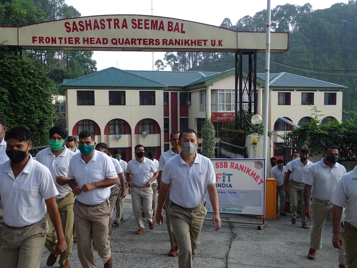 SSBFTRRANIKHET's tweet photo. आजादी का अमृत महोत्सव माह अगस्त 2021 के तहत सीमांत मुख्यालय SSB रानीखेत के समस्त अधिकारीयों तथा जवानों द्वारा वॉकथॉन (Walkathon) किया गया । 
@Sanjay97odisha https://t.co/4igrwAtAs2