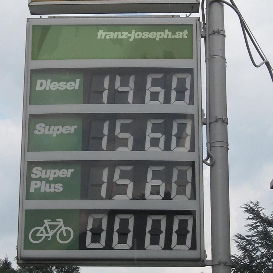 Daniel Moser / profile inactive tweet media