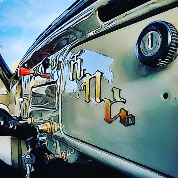 #keremetchallenge Accepted by ሺብሬ ☺♥☺

ክረምትን ከቮልሳችን ውስጥ ሆነን ፎቶ መነሳት ቀጥለናል፣ እናንተም በውስጥ መስመር ላኩልን ♥

Credit: Eyob 

#deromzenderom #volkswagenethiopia #beetleethiopia #streetsofaddis 

<a href="/deromzenderom/">ድሮም ዘንድሮም ™</a>