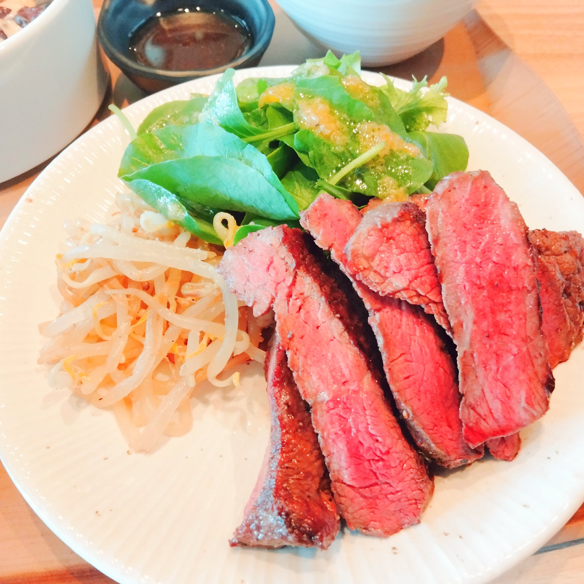 تويتر 浦和たまこちゃん公式 浦和裏日記 さいたま市の地域ブログ على تويتر 大宮 肉の匠ひうち 平日ランチはカレーが900円から 数量限定ステーキは1300円 オシャレな内装でお野菜までしっかり美味しい レベル高めのお店です 近くでは西口の再開発ビルも工事中