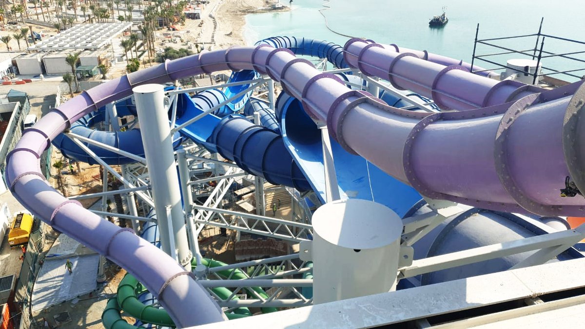 DSAarchitects's tweet photo. Let's take a look back on the #construction moments of the biggest #waterpark expansion in history!
The launch of the record-breaking slides and first-in-the-region experiences, makes #Aquaventure @ATLANTIS the largest waterpark in the world.
#DSAProjectProgress https://t.co/cqkbTfS3rn