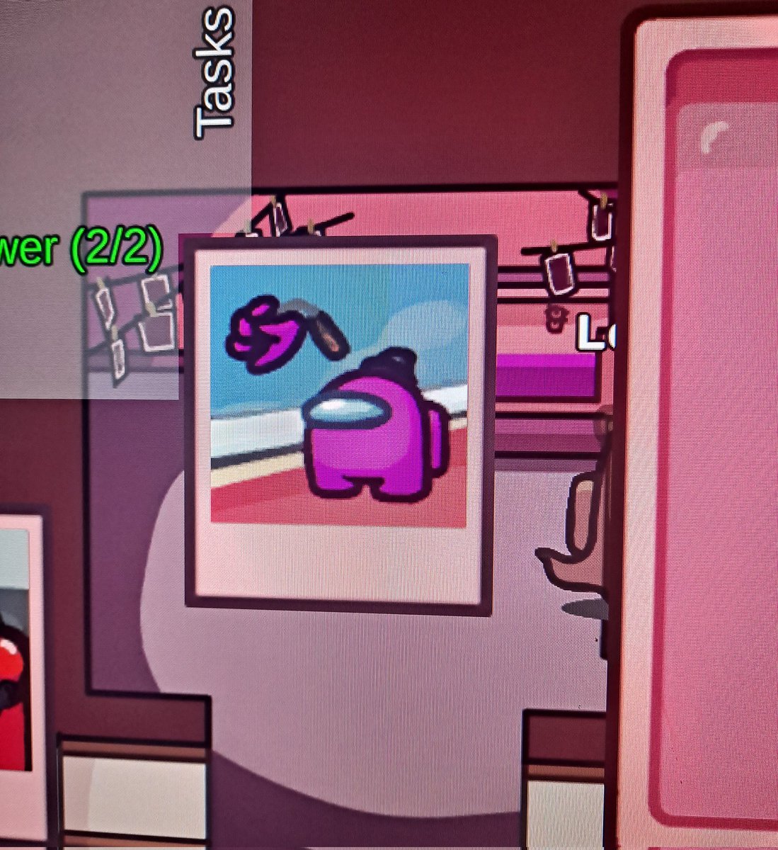 Alexis58076753's tweet photo. @AmongUsGame what is that🧐 why does he look like that 🤨😮😮😮 https://t.co/kYnax60iRj