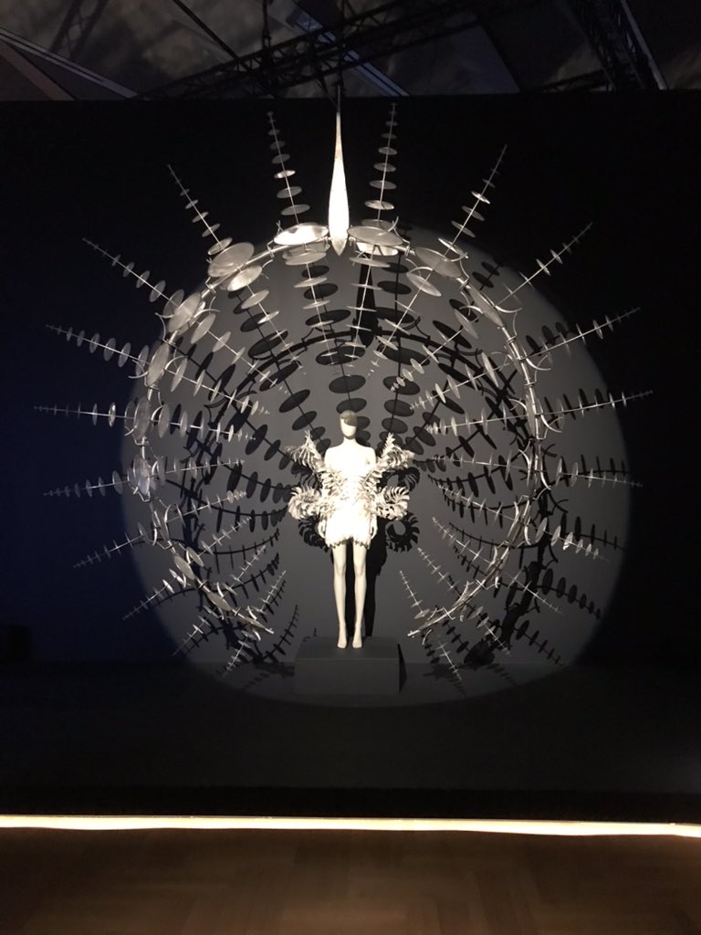 whereangiewand1's tweet photo. I had a great time exploring the Alice in Wonderland exhibition @V_and_A . Tickets must be prebooked #myvam #LetsDoLondon #alicecuriouserandcuriouser https://t.co/1FrVn81T06