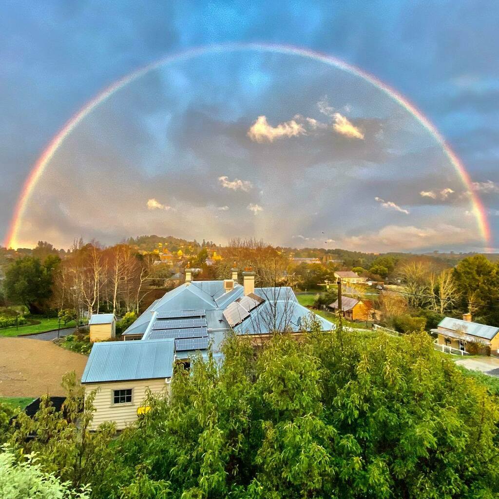 ewandaley's tweet photo. Full 🌈 https://t.co/csEyedh50m