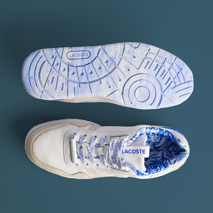 The ladies' #Lacoste T-Clip delivers on urban aesthetic by combining the brand's signature Sideline silhouette with unique detailing.