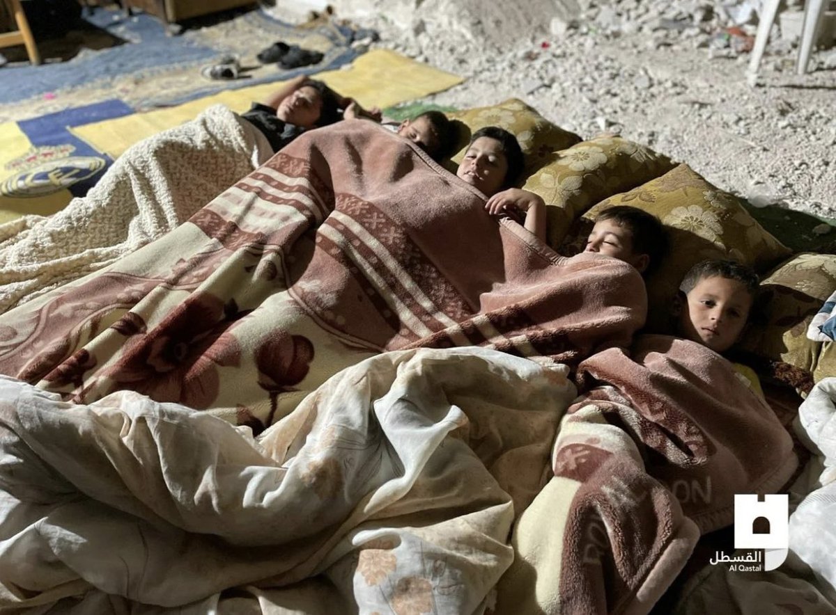 Barahmeh's tweet photo. This is the Obaid family, forced to sleep on the rubble of their own home because Israel demolished it and made them homeless. Imagine what it might be like for these children. This is cruelty. This is Israel. https://t.co/5wxHRxGQJb