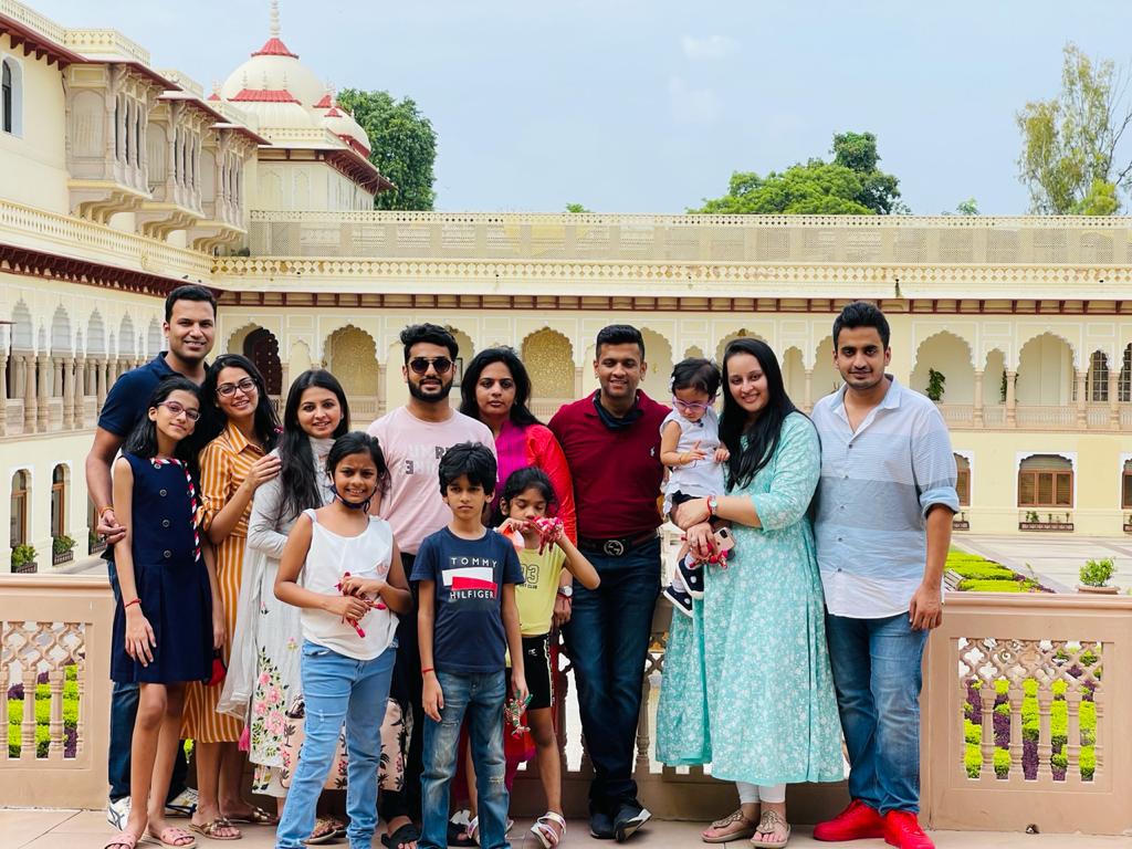 kabra_sumeet's tweet photo. A year older! A year wiser!
A glimpse of my birthday celebrated with my family yesterday.
Thank you all for your kind wishes.
#SumeetKabra #birthday #midweekpost #family #blessed #thankful #gratitude #kids #wiser #qualitytime https://t.co/BMiSrxEgXw