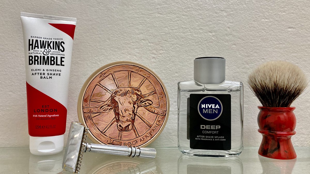 thewetshavecave's tweet photo. 💈SOTD💈
Link in Bio
#SOTD #GEM #Micromatic #SingleEdge #RooiAfrikaner #ShavingSoap #Bundubeard #NiveaMen #DeepComfort #HawkinsAndBrimble #AftershaveBalm #Yaqi #RedMarble #BadgerBrush #WetShaving #ShaveLikeYourGrandpa #ShaveLikeAMan #YouTube #Subscribe #TheWetShaveCave https://t.co/7RxVQixMnS