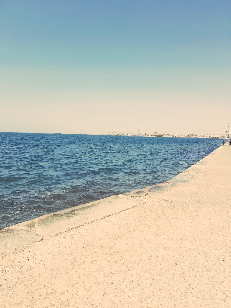 malvi_27S's tweet photo. #Thessaloniki Greece https://t.co/JbeOHWxweR