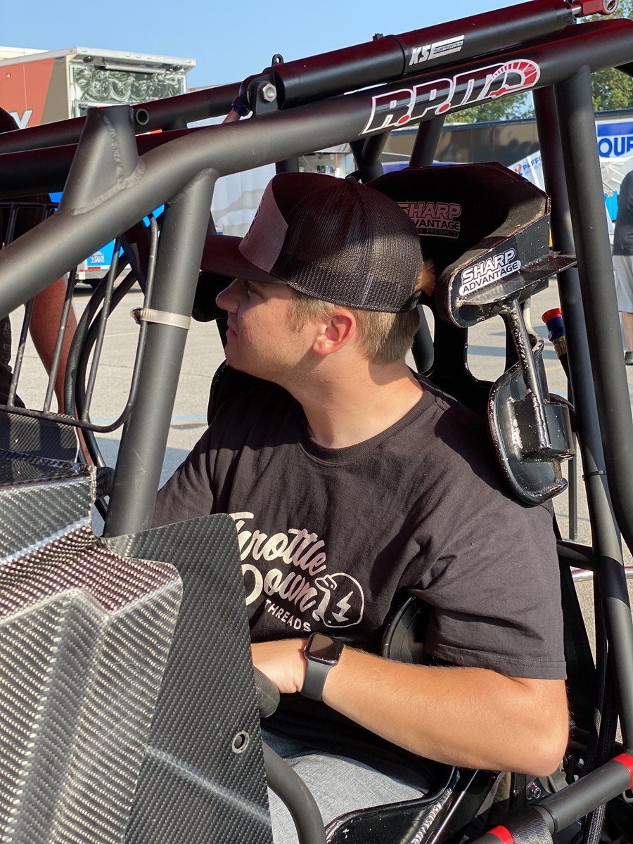 CJB_51's tweet photo. Getting @Zeb_Wise01 seat fitted and ready to go for tonight’s qualifying effort @knoxvilleraces! https://t.co/o9xCJrzNJH