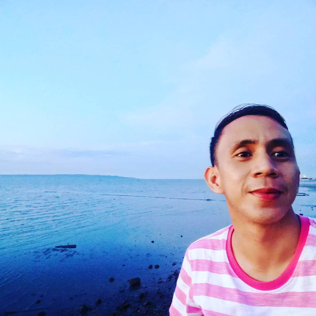 PerezRhay's tweet photo. SUN of the BEACH.😊 https://t.co/2lOSwfbIK5