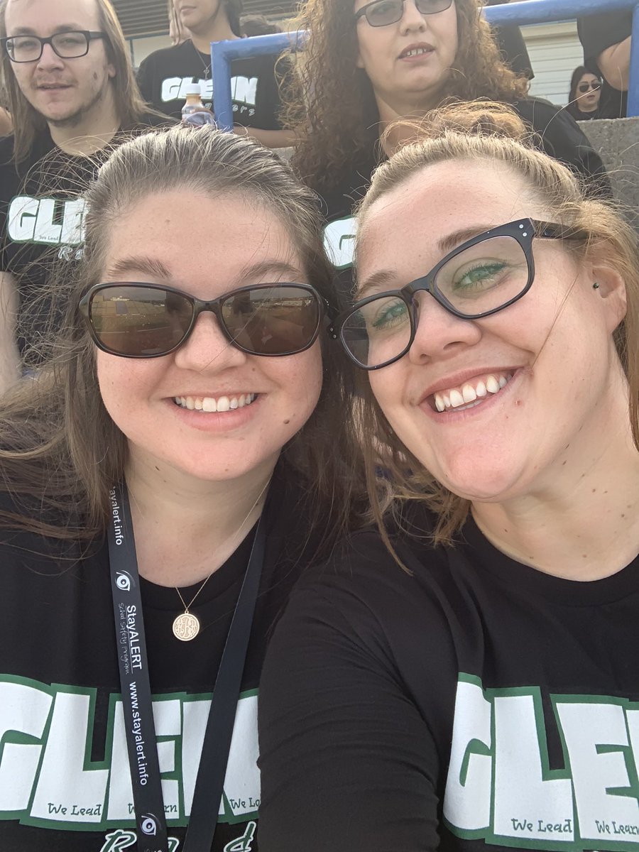 Here’s to a new year with new friends! ♥️♥️ #growingforwardSAISD2021