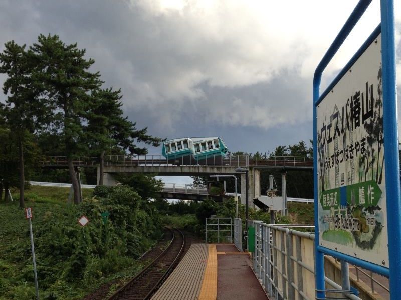 Classic Mania 岩手 青森ぐるっと回って 岩手 13年秋 不老ふ死温泉からウェスパ椿山駅へ ウェスパ椿山自体は年に閉業したリゾート施設 展望台に行くスロープカーは今も動いているっぽい 当時は興味なかったけど今はこういうのあったら