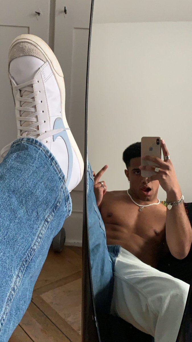 ronancrawfrd's tweet photo. enjoy the rest of peace i have now https://t.co/zjABqayG7F