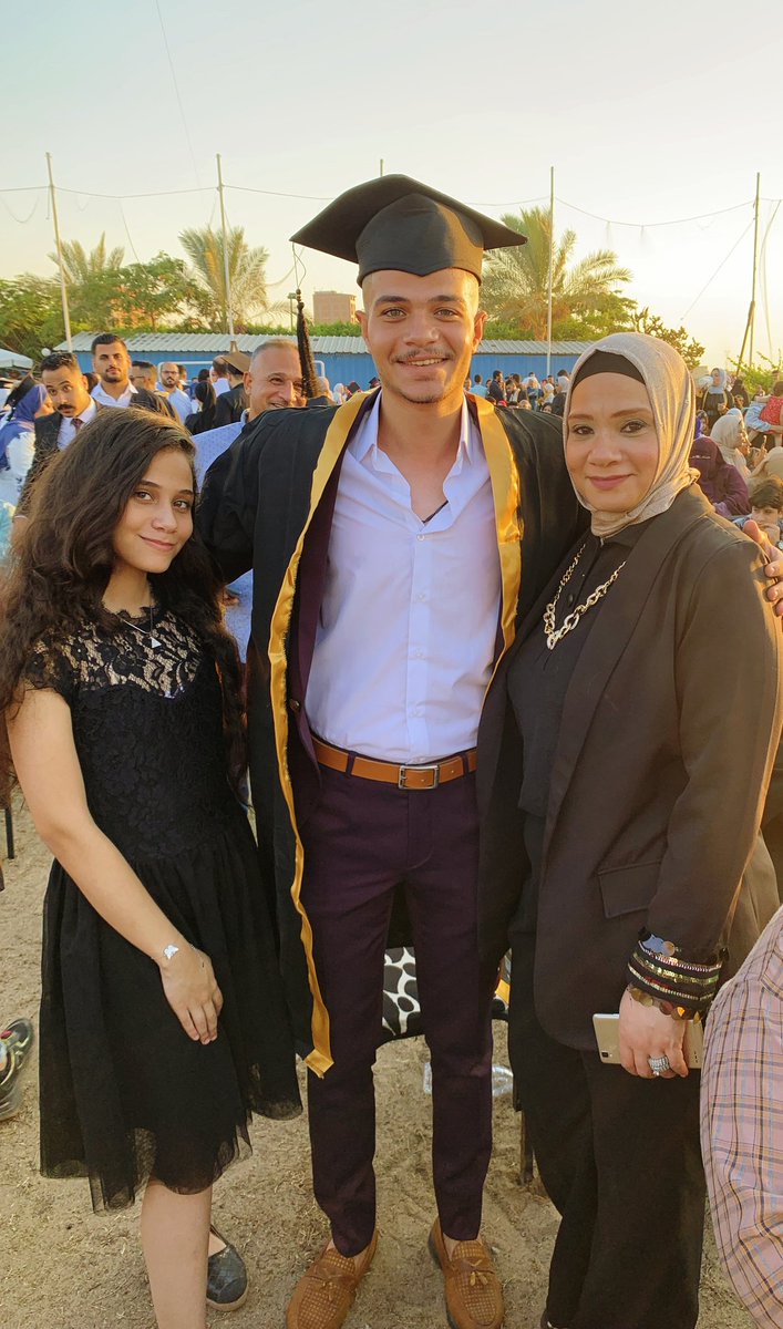 اللهم وفقني فيما هو قادم اللهم إني اسألك توفيق يلازم خطاي ، يارب وفقني ويسر لي أمري 🎓❤️