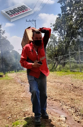 EdgarCastroCid's tweet photo. Trabajar con dedicación, constancia y mucho amor, es garantía para que triunfes en lo que haces y seas altamente productivo. En #StorBird día a día nos levantamos con ese ideal, como lo hace Justino, quien visita a nuestros clientes más alejados de Transfiguración, #NicolásRomero https://t.co/R5149NJws2
