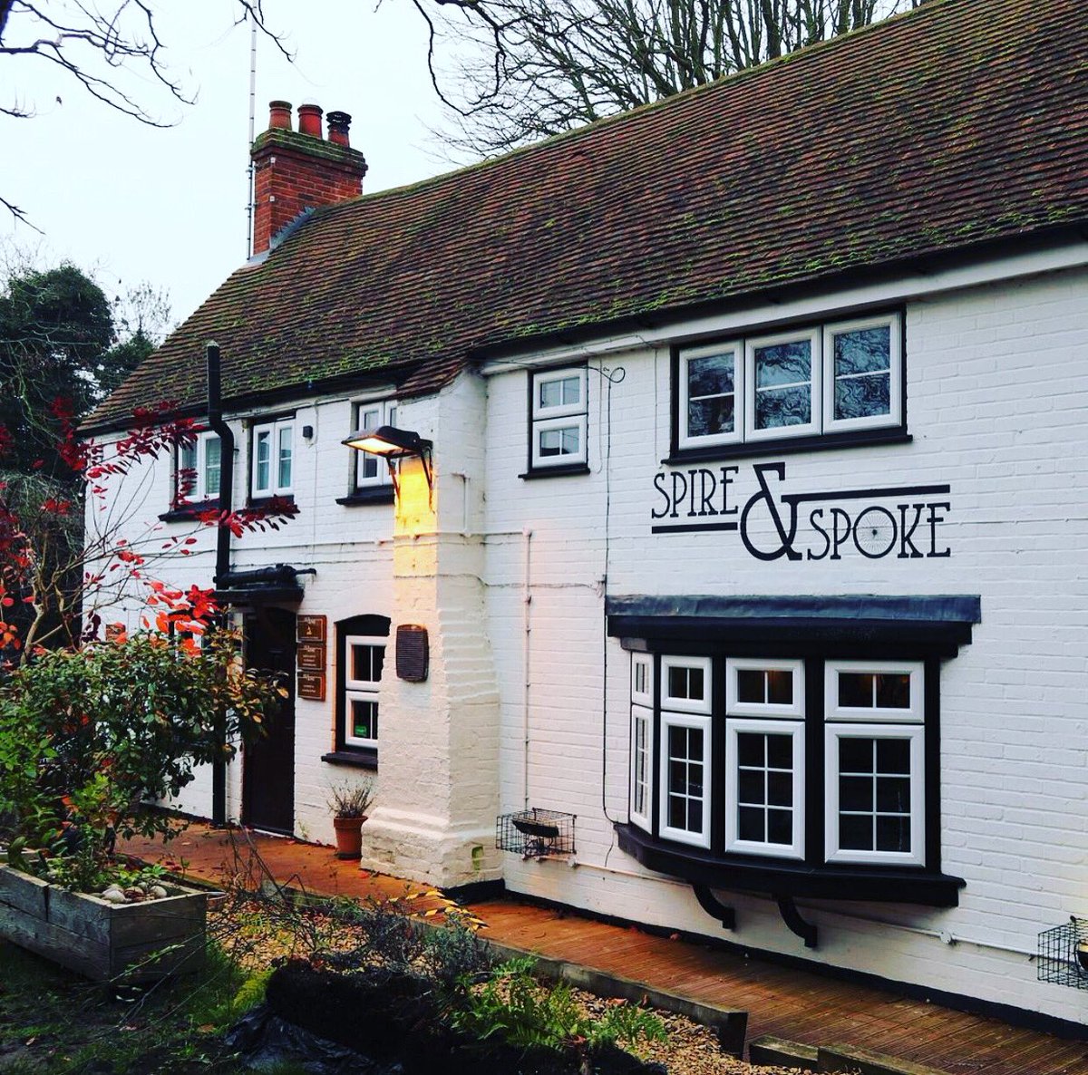 loddonCC's tweet photo. NEW RIDE!! Join us on Saturday 14th August for a ride to the Spire and Spoke in Watlington! We’ll be leaving the brewery at 10.30 riding there via Henley and Pishill returning via Ewelme and Stoke Row. #cycling #beer #spireandspoke https://t.co/eNOQzSuyOS