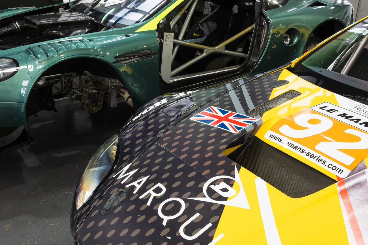 motohistorics's tweet photo. A S T O N M A R T I N #Motohistorics #roadtolemans #workshop #wednesdaythought #supportrace #enduranceracinglegends #v8vantage #dbr9 https://t.co/GsCCTfZk8h