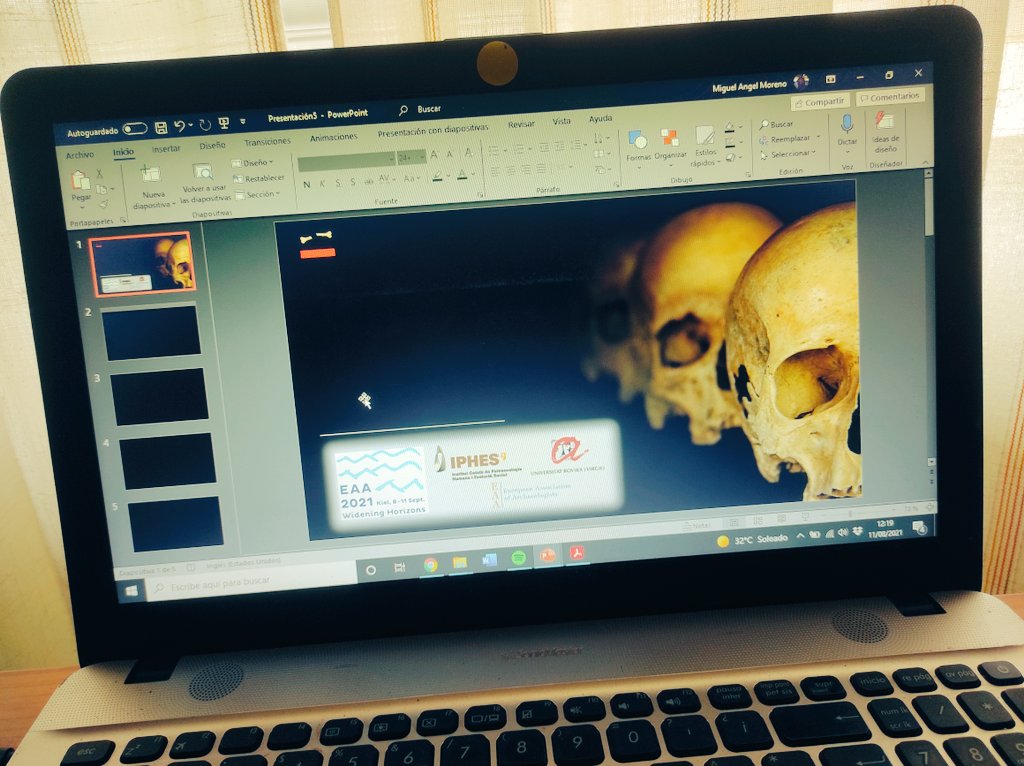 Miguel_preh's tweet image. Let&apos;s start preparing the presentation for my oral communication at the #EAA2021 @archaeologyEAA, on #ForensicTaphonomy and its application in prehistoric commingled human accumulations. 😁💀 First step: cover page!