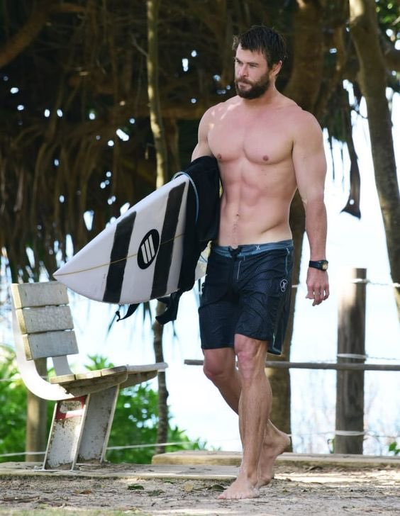 Happy Birthday to this hot hunk Chris Hemsworth. I d give him all the birthday cake he could want  