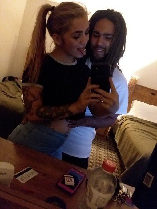 Who wanna come have fun with me n my wife in Kansas City Missouri #swinginghotwife #2wives #bbcgang <a href="/tag/sexgames"class="tags"><span>#sexgames</span></a><a href="/tag/coupleswap"class="tags"><span>#coupleswap</span></a><a href="/tag/couplesplay"class="tags"><span>#couplesplay</span></a><a href="/tag/shareyourwife"class="tags"><span>#shareyourwife</span></a>