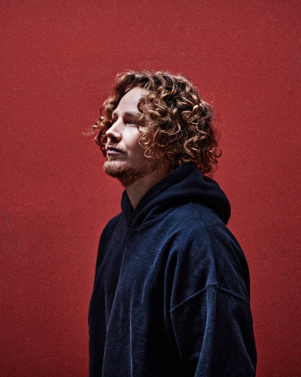 Übermorgen geht’s endlich wieder los 🤗
Um 20:30 Uhr eröffnen <a href="/borussia/">Borussia</a> und <a href="/FCBayern/">FC Bayern München</a> die 59. Saison.
Vor dem Spiel, das <a href="/DAZN_DE/">DAZN DE</a> und <a href="/sat1/">SAT.1</a> live übertragen, wird Michael Schulte im BORUSSIA-PARK die Nationalhymne singen. Wir freuen uns drauf!