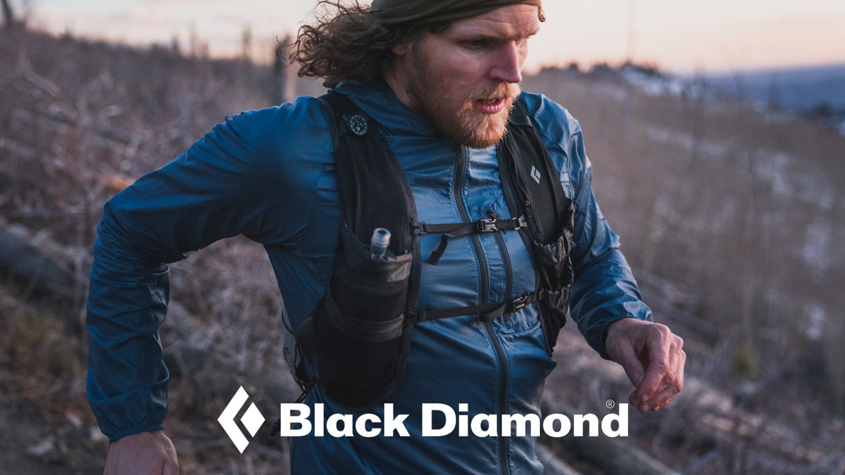 NEW COMPETITION: 
WIN Black Diamond's Deploy Wind Shell or Distance 4 Hydration Vest and take your #trailrunning experience to the next level. Regret SA residents only.
trailmag.co.za/win-black-diam…

#giveaway #win #competition