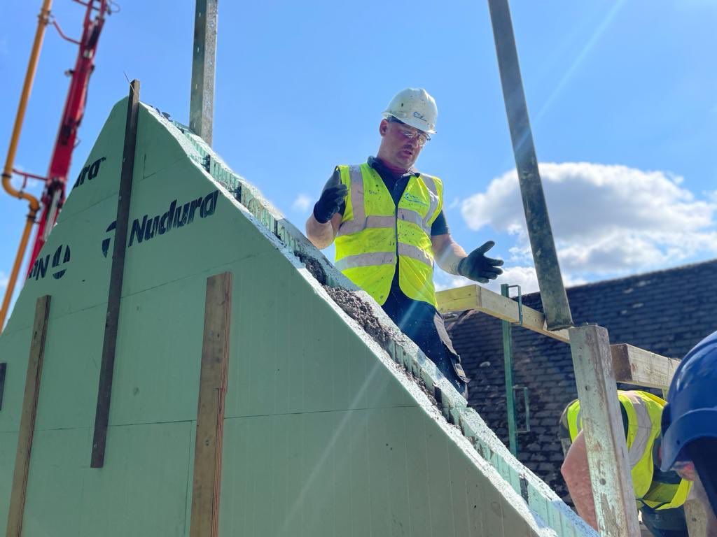 icfbuildersouth's tweet image. #icf #icfbuilder Pour Time @NUDURAICF @icfsupplies