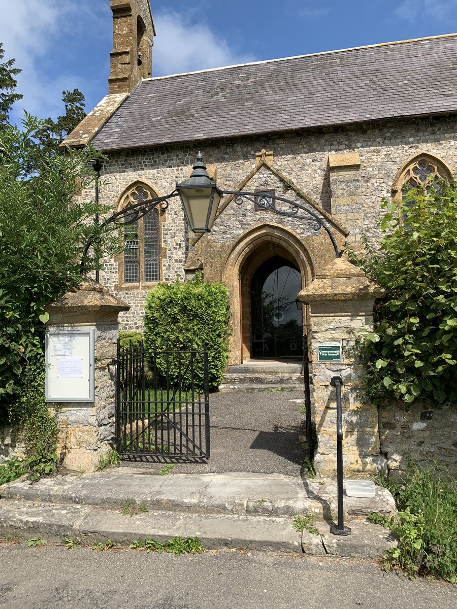 TraceyVoysey's tweet photo. Love this place. Just one of our beautiful churches in the Axe Valley Mission Community. Fab view too from its door. #ruralcurate #lovetheparish @CofEDevon @andrewbeane https://t.co/XaIaZZBV68