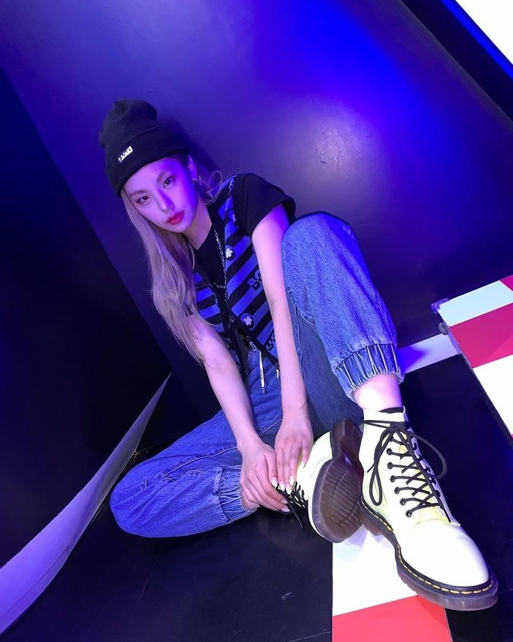 ㅤ

              ≡ O81121 : O7:2O 
             📍 Alta Guia, Taguig City.
             
              ⌗ #HbdIndieNaliligo
                 #HbdLewisGurang
                 #TwentyTwoNaSiLewis

         ︎⠀⠀⠀⠀⠀⠀⠀⠀⠀⠀⠀⠀⠀⠀⠀⠀⠀⠀⠀⠀