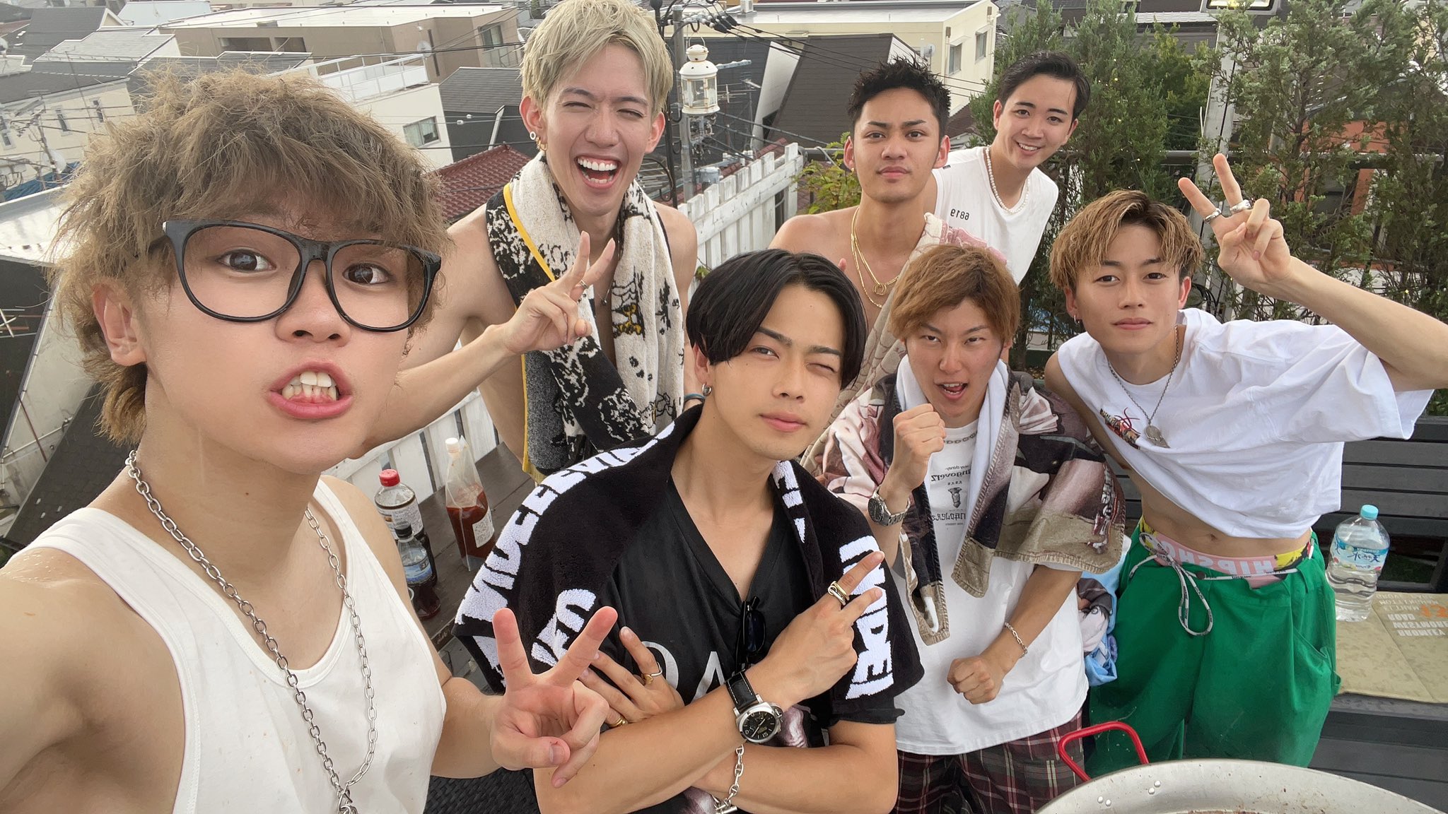 スカイピース コムドット 混合 本当に青春だなぁ スカイピースとコムドットの 関係性とっても