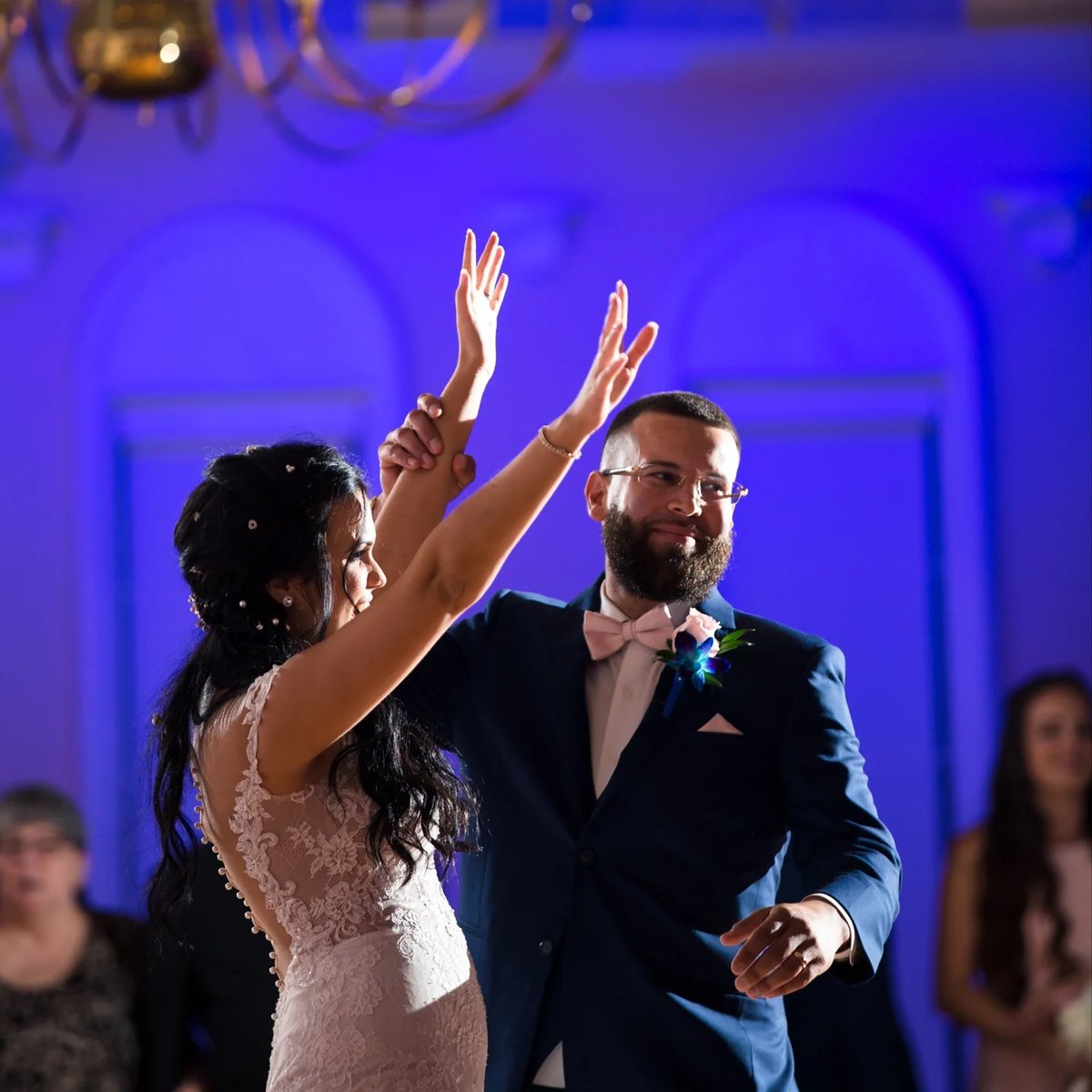 Stephanie and Deven celebrating their #BestWeddingEver! #2hearts1asselin ❤️ 💍 🎶

DJ/Lighting visiondjs DJ James
Photo Booth visionphotobooths
Photography jodifjeldephotography
Cake earthandsugar

. 
. 
. 
. 
. 
#bocaratonweddings
#bocaratondjs 
#2021wedding 
#2022wedding 
#is