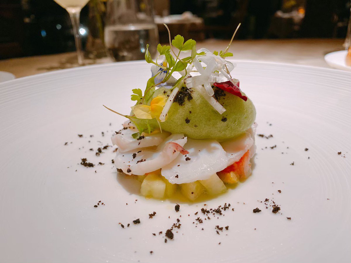 cledie_kitchen's tweet photo. 美味しい食事と美しい映像に幸せ感じるアラサーです😊旅先の落ち着いた雰囲気で妻と食事する事を趣味にしていますが、今はそうもいかず、おうちごはんを楽しんでいます🍽グルメ好きで思いやりある方、仲良くして下さい🕊
画像差し替えました👸いいね頂いた方申し訳ございません。 https://t.co/bfT833PYbm